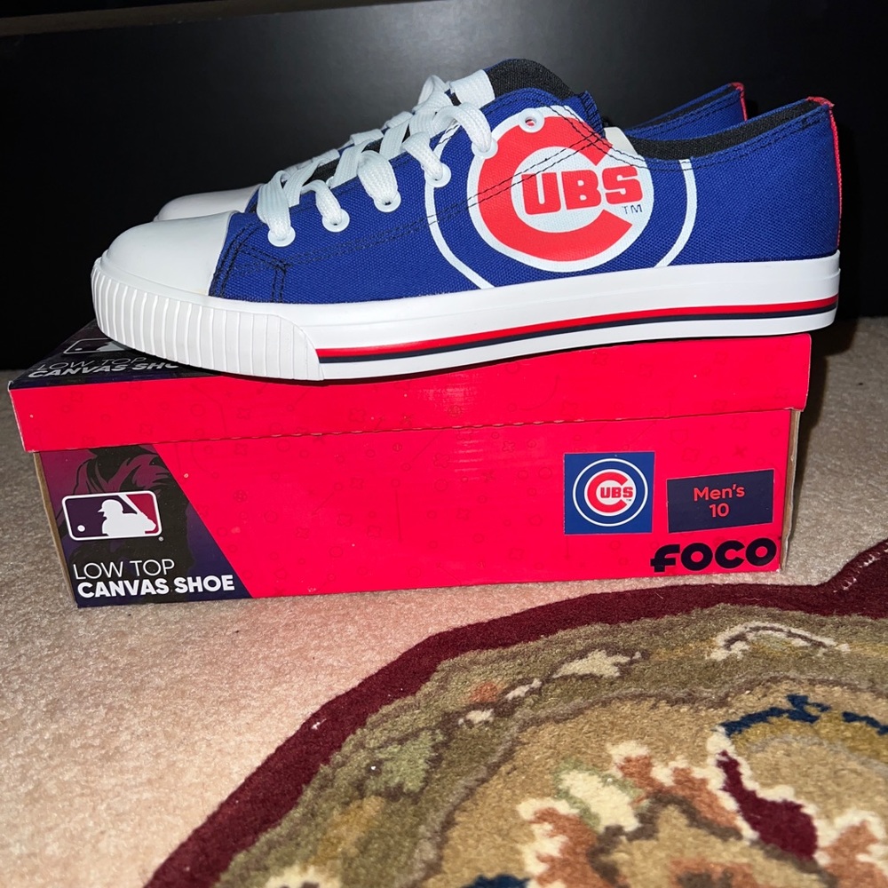 Men’s Low Top Canvas Sneakers, size 10, MLB, Chicago,Cubs, cubbies, NWT,FOCO